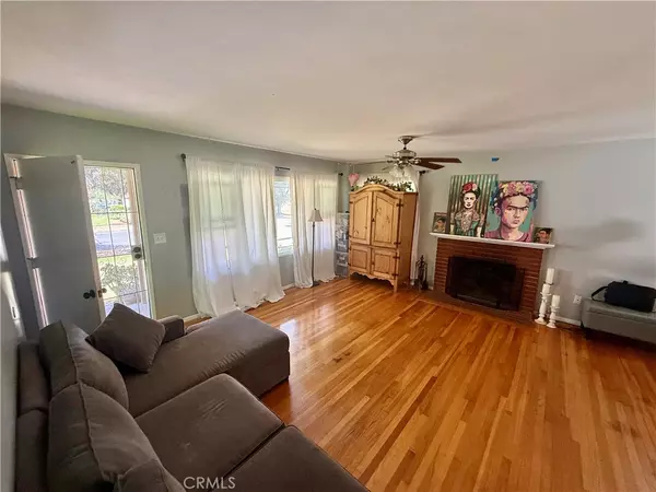 Riverside, CA 92504,8514 Hickory LN