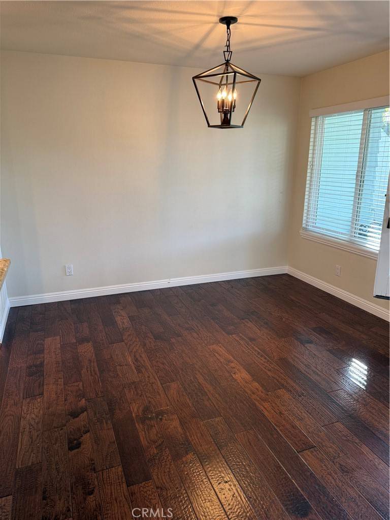 Irvine, CA 92606,381 Deerfield AVE