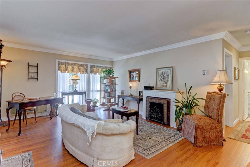 Laguna Woods, CA 92637,2205 Via Mariposa E #A