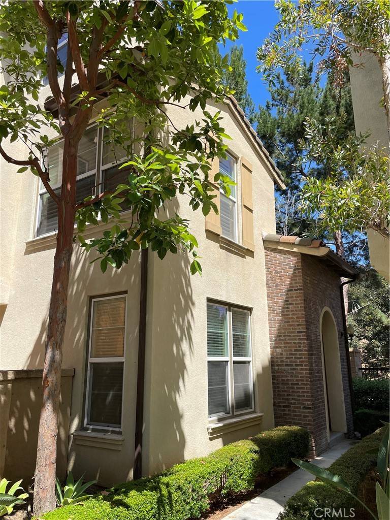 11 Tall Oak, Irvine, CA 92603