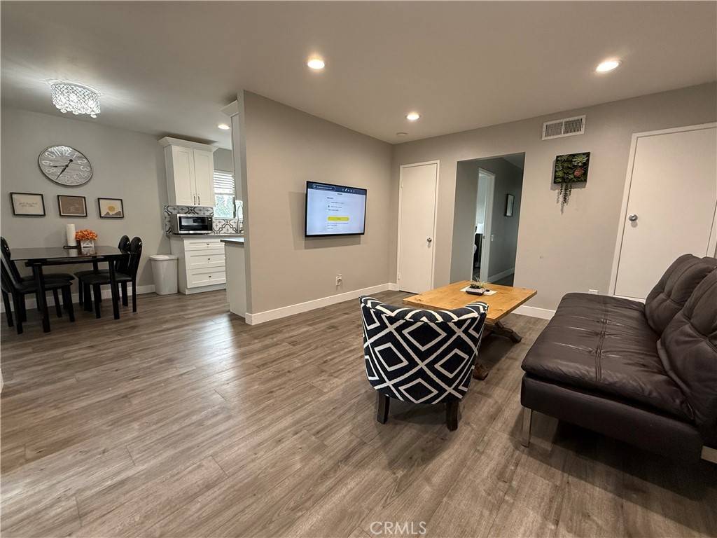 Santa Ana, CA 92704,3935 W Mcfadden AVE #D