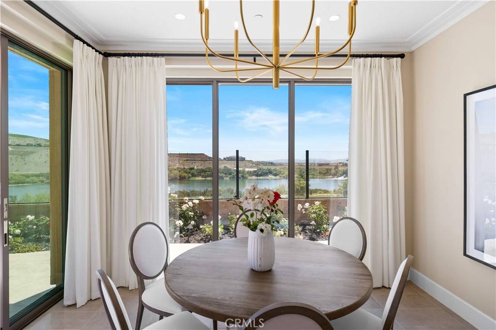 Irvine, CA 92602,163 Summerland