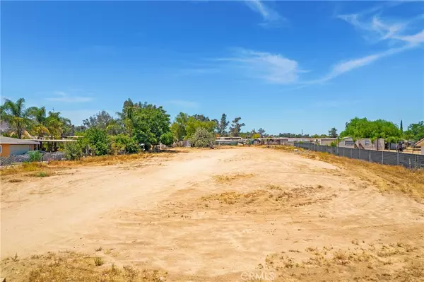 Perris, CA 92570,22068 San Jacinto AVE
