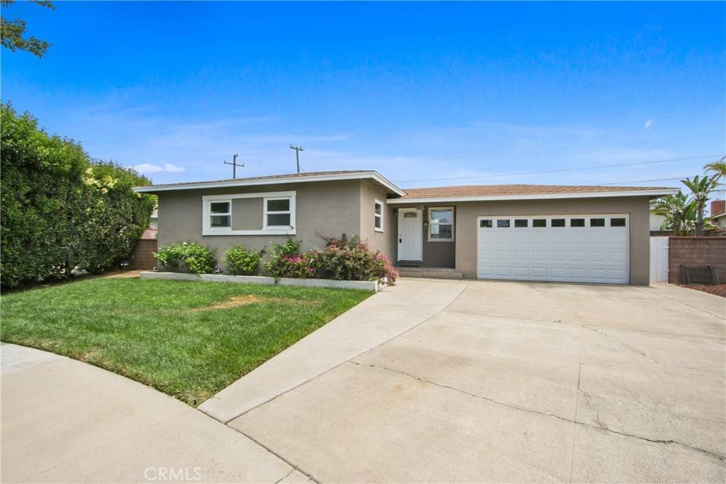 785 N Victoria DR, Orange, CA 92867