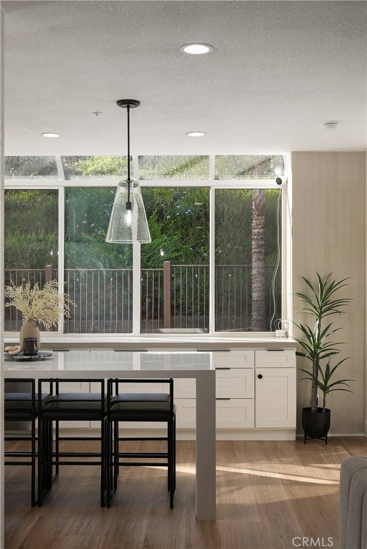 San Clemente, CA 92673,3010 Vina Vial