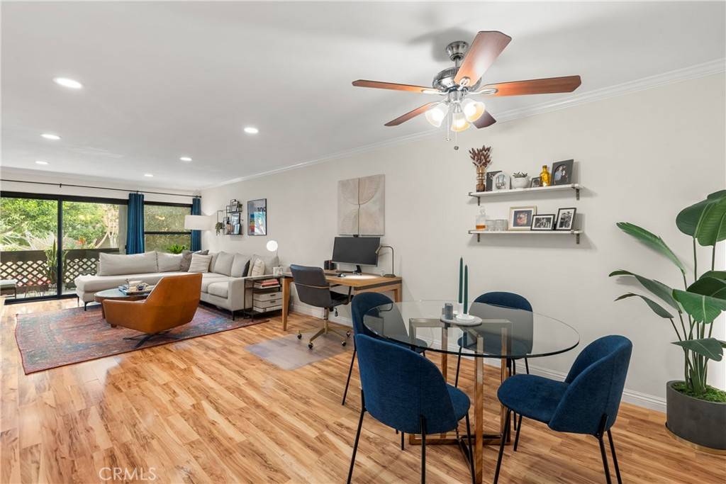 Playa Del Rey, CA 90293,7742 Redlands ST #H1027