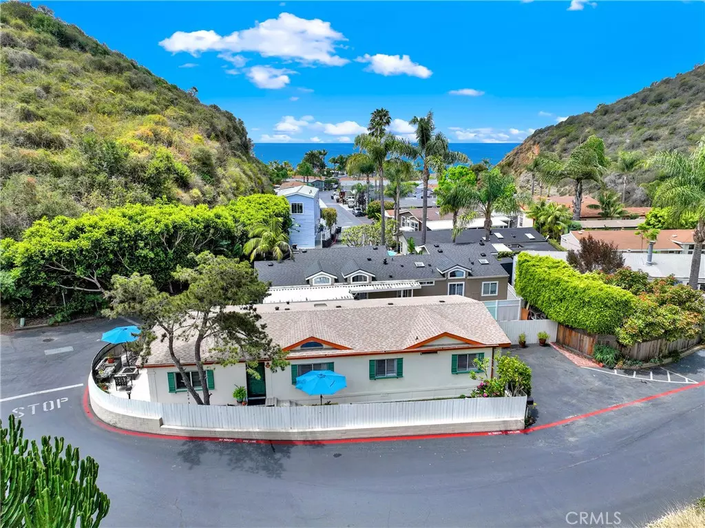 Laguna Beach, CA 92651,30802 Coast #M11