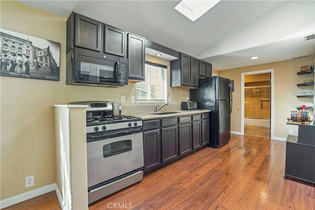 Placentia, CA 92870,936 Gonzales ST