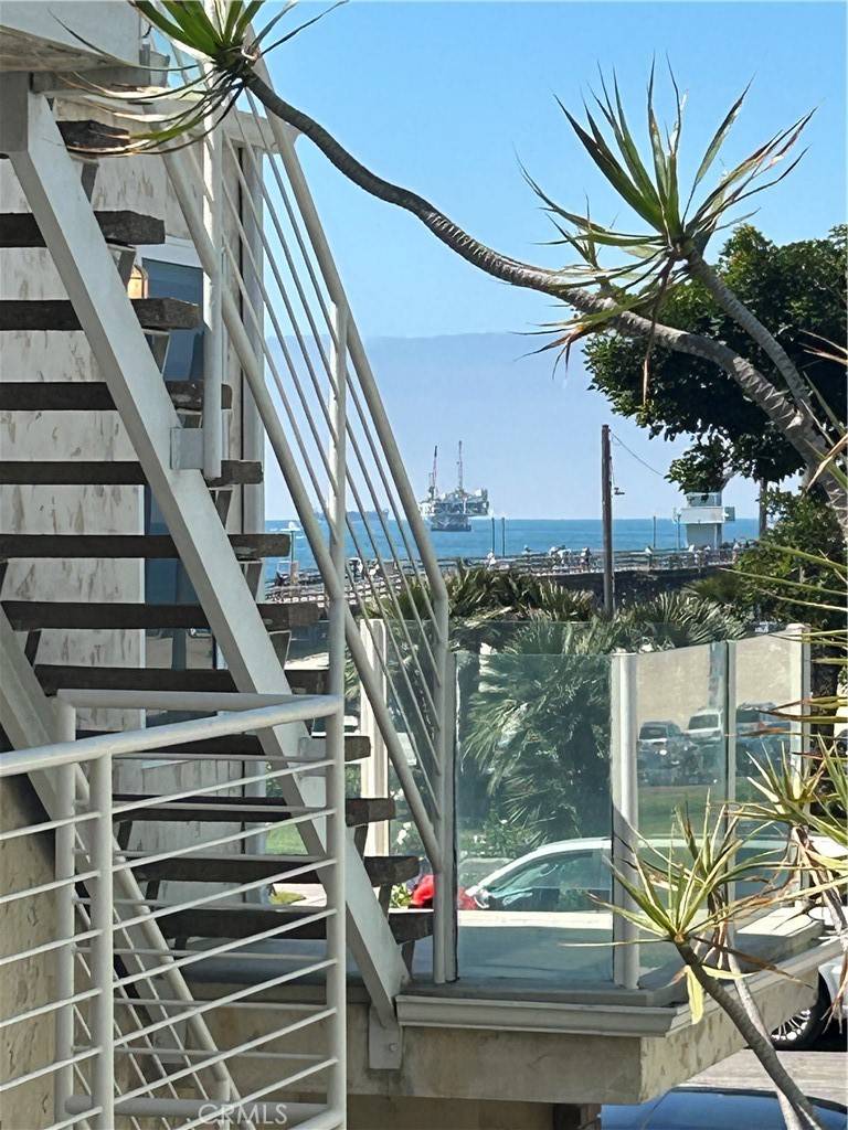 Seal Beach, CA 90740,805 Ocean AVE #6