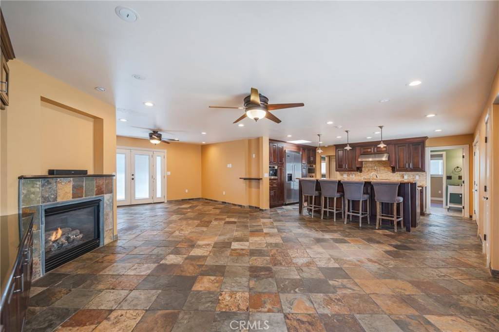 Seal Beach, CA 90740,805 Ocean AVE #6