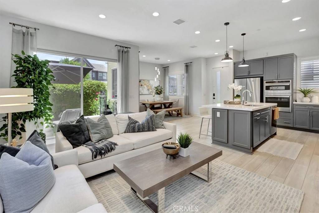 347 Baluster, Irvine, CA 92618