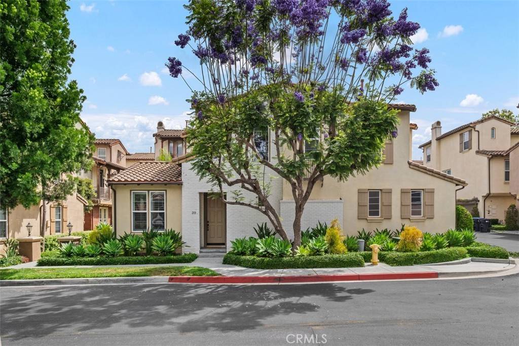 218 Tall Oak, Irvine, CA 92603