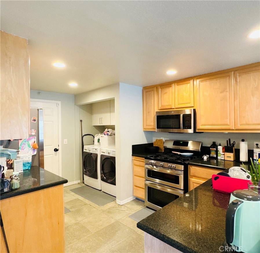 Daly City, CA 94014,280 Greenview DR
