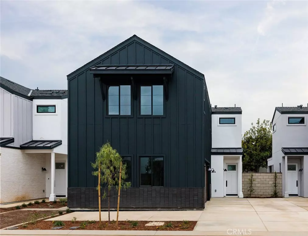 Fountain Valley, CA 92708,18017 Hazel Court