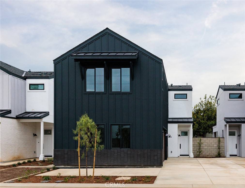 18017 Hazel Court, Fountain Valley, CA 92708