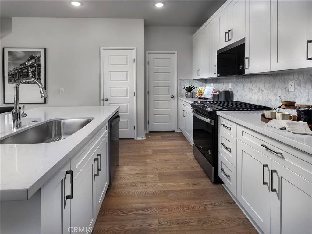 Temecula, CA 92591,28558 Via Navarra