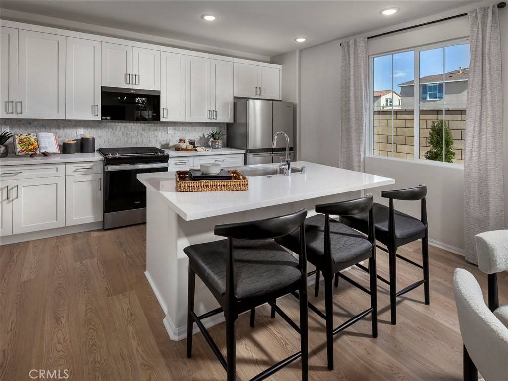 Temecula, CA 92591,28558 Via Navarra