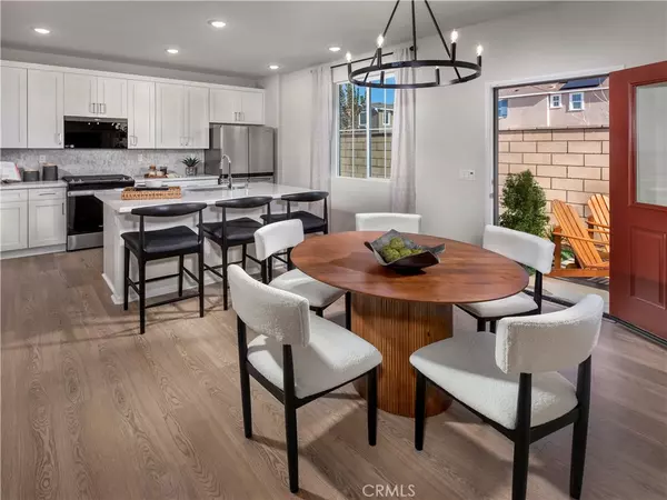 Temecula, CA 92591,28558 Via Navarra