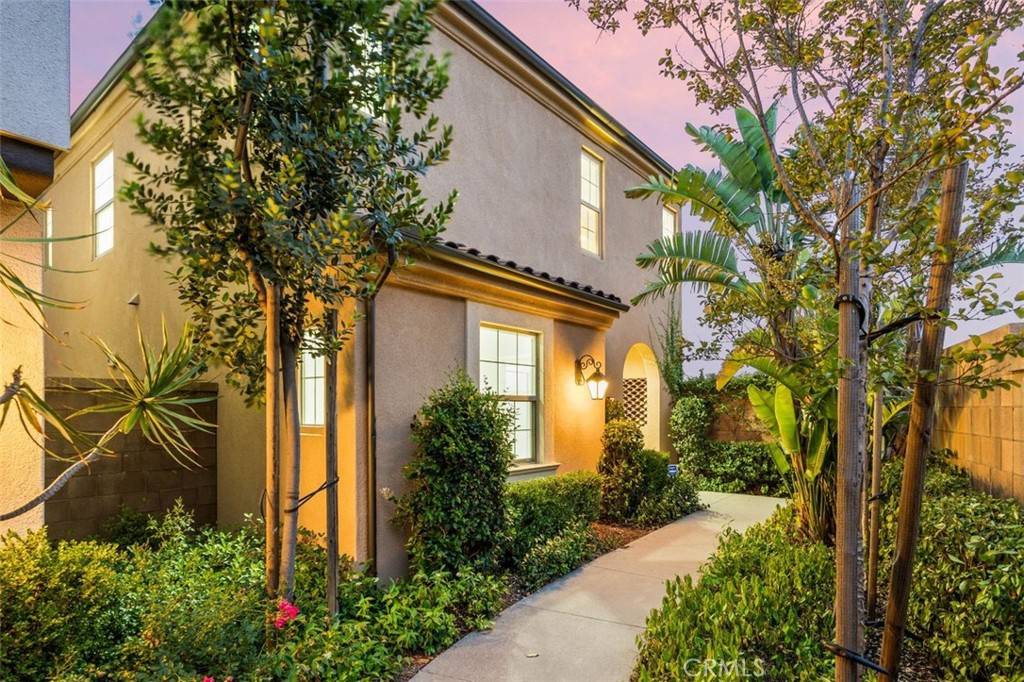 100 Soaring Eagle, Irvine, CA 92618