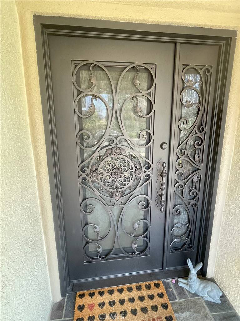 Aliso Viejo, CA 92656,17 Thornbird