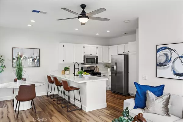 Trabuco Canyon, CA 92679,17 Mesquite