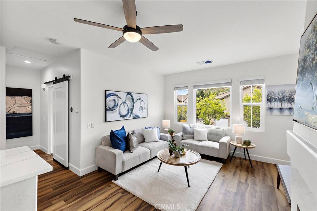 Trabuco Canyon, CA 92679,17 Mesquite