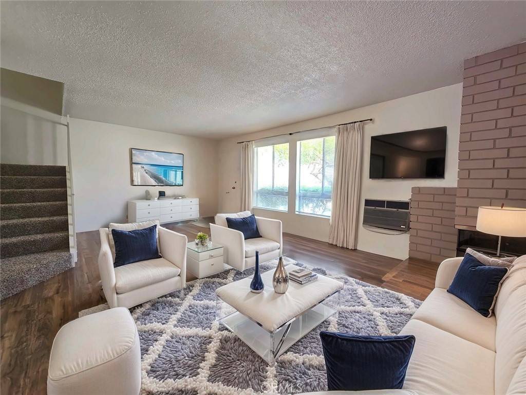 Tustin, CA 92780,16578 Montego WAY