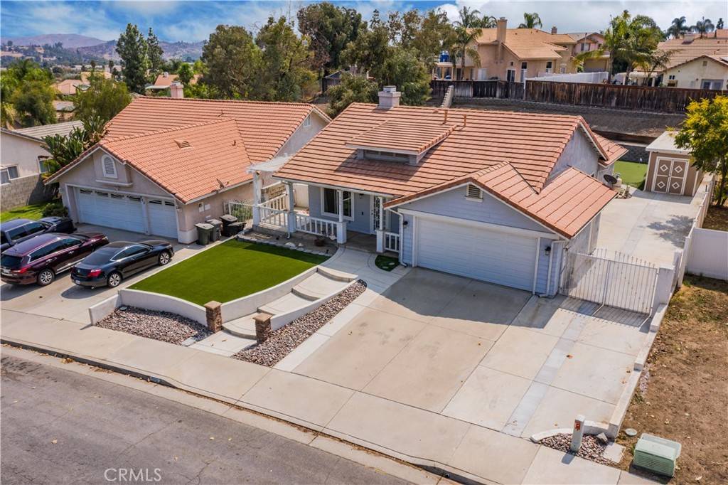 Lake Elsinore, CA 92530,905 Broadway ST