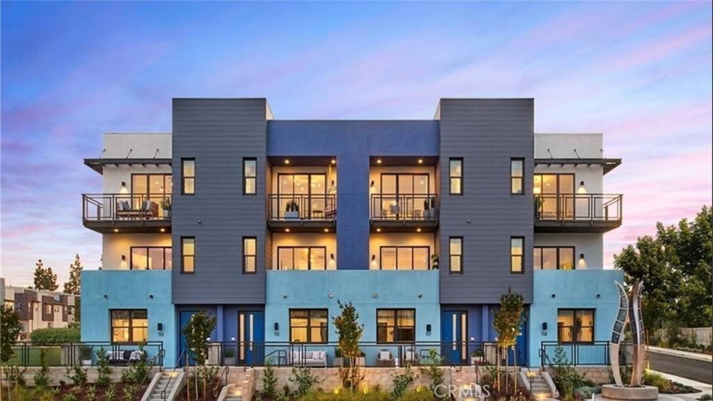 753 Site DR, Brea, CA 92821