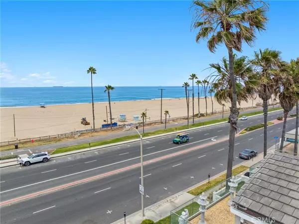 Huntington Beach, CA 92648,1102 Pacific Coast Hwy #Lot #4