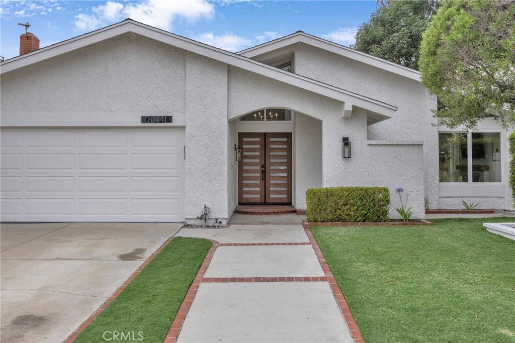 Huntington Beach, CA 92646,20441 Whitetree CIR