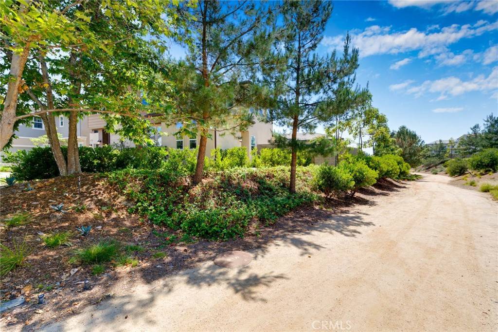 Irvine, CA 92618,52 Harlow