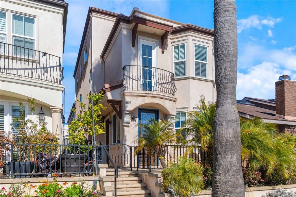 519 13TH ST, Huntington Beach, CA 92648
