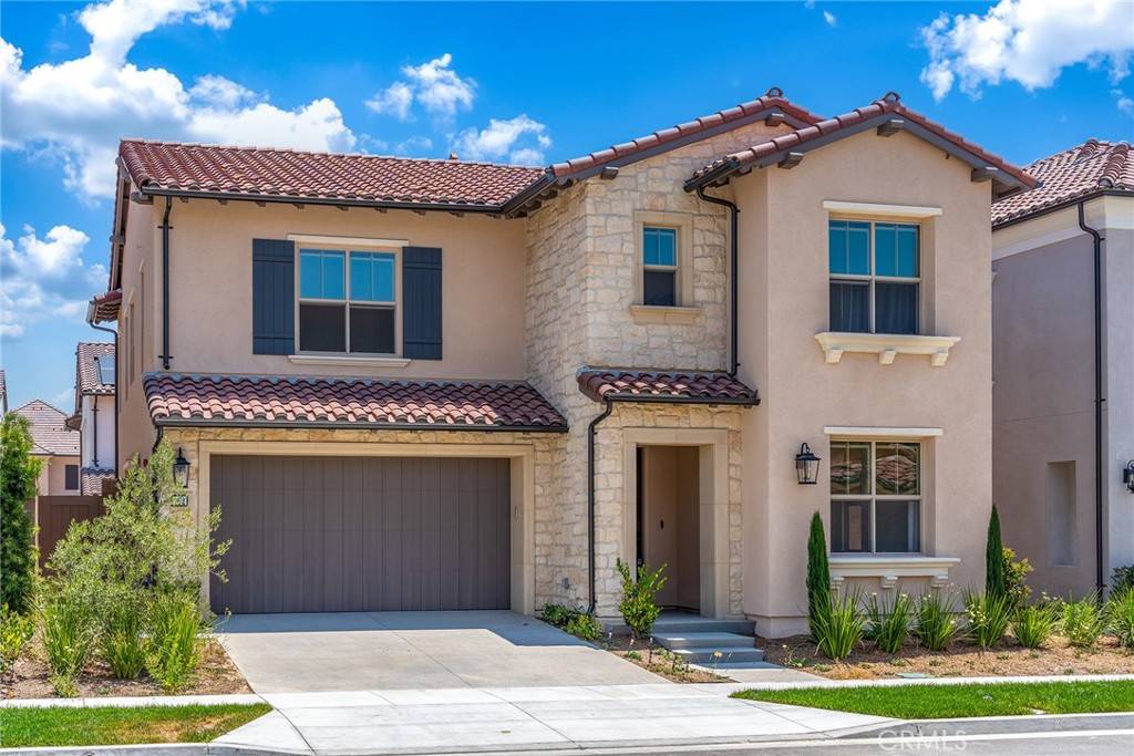 Irvine, CA 92602,162 Somera