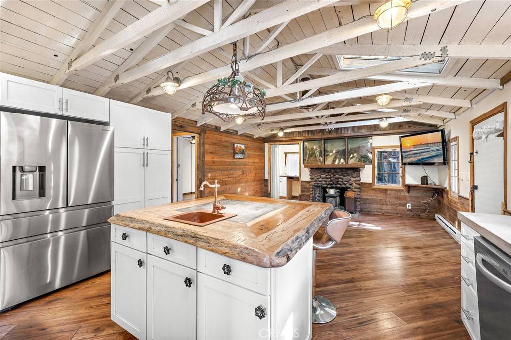 Trabuco Canyon, CA 92679,20571 Sycamore DR