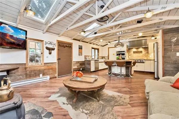 Trabuco Canyon, CA 92679,20571 Sycamore DR