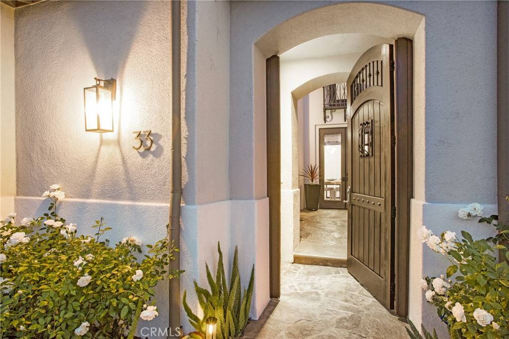 Newport Coast, CA 92657,33 Renata