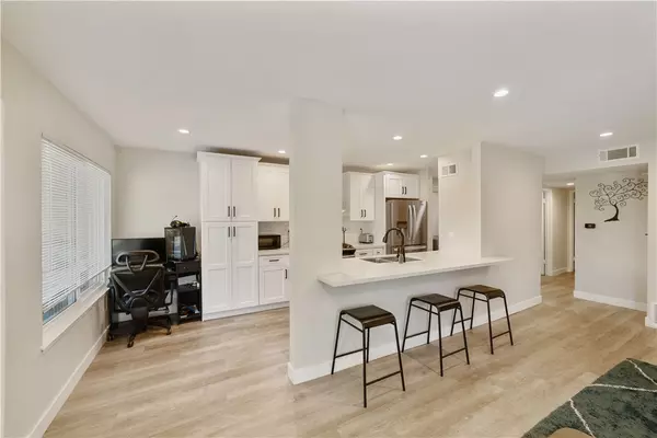 Mission Viejo, CA 92691,26517 Via Damasco #40