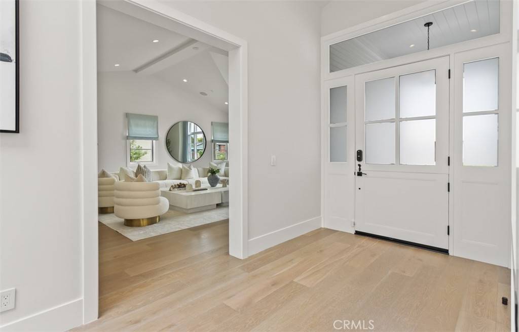Corona Del Mar, CA 92625,1501 Serenade