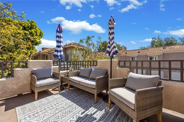 Laguna Niguel, CA 92677,24461 Howes DR