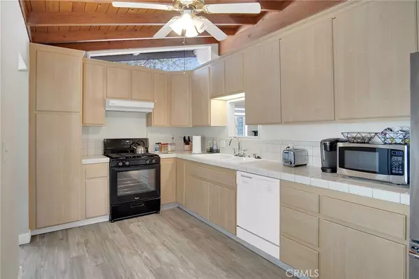 Anaheim, CA 92804,10632 Larry DR