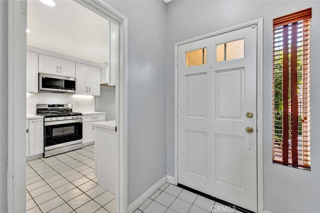 Rancho Santa Margarita, CA 92688,114 Encantado