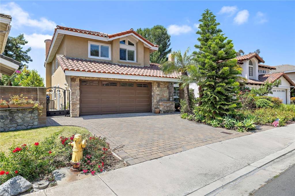 26582 Maside, Mission Viejo, CA 92692