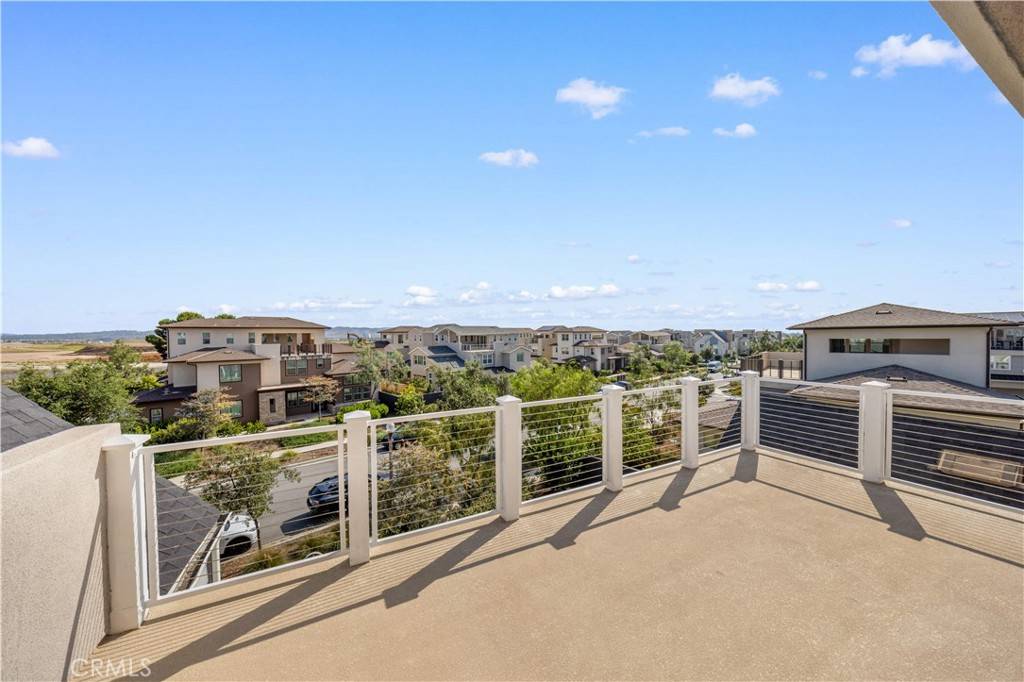 125 Character, Irvine, CA 92618