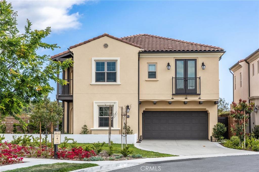 200 Canterbury, Irvine, CA 92618
