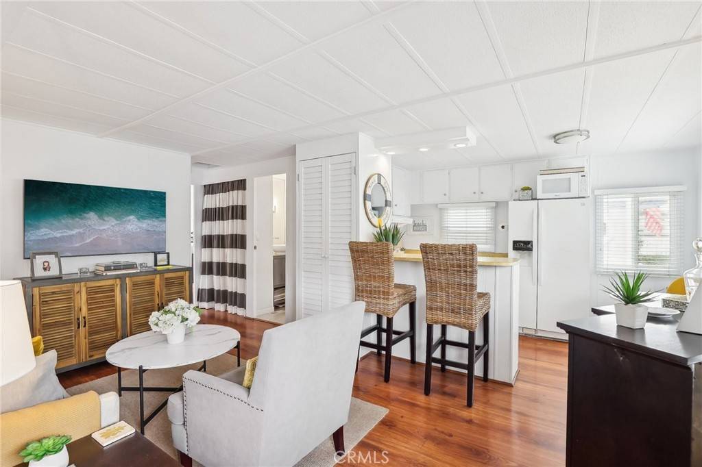 Newport Beach, CA 92663,4 Bolivar ST