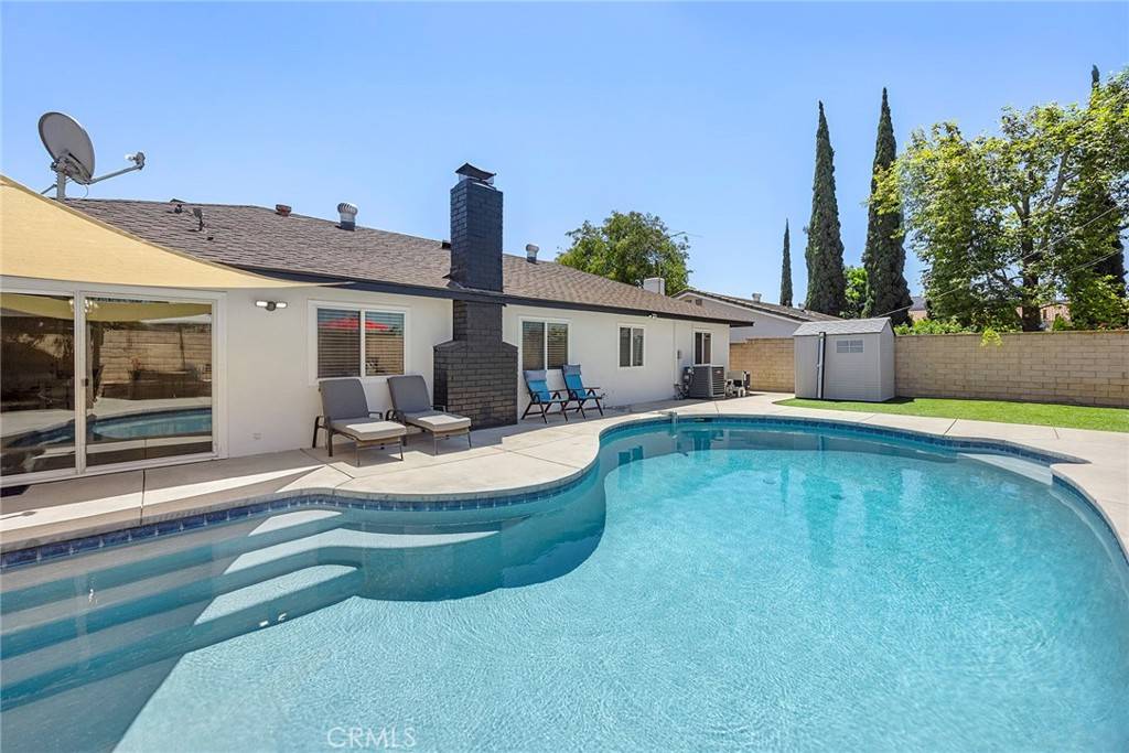 Placentia, CA 92870,4921 Mccormack LN