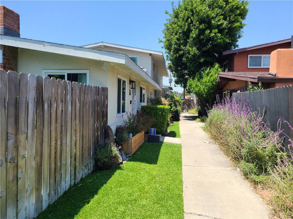 Costa Mesa, CA 92626,1548 N Elm AVE