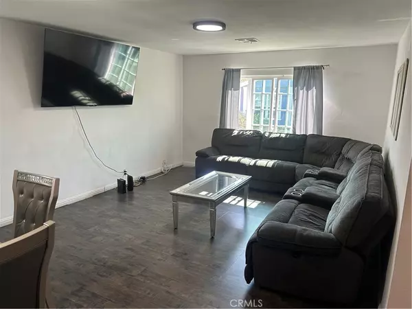 Anaheim, CA 92806,320 N Park Vista #28