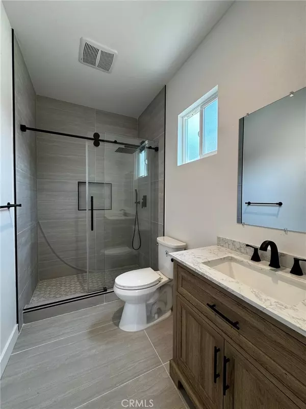 Long Beach, CA 90805,257 E Marker #A